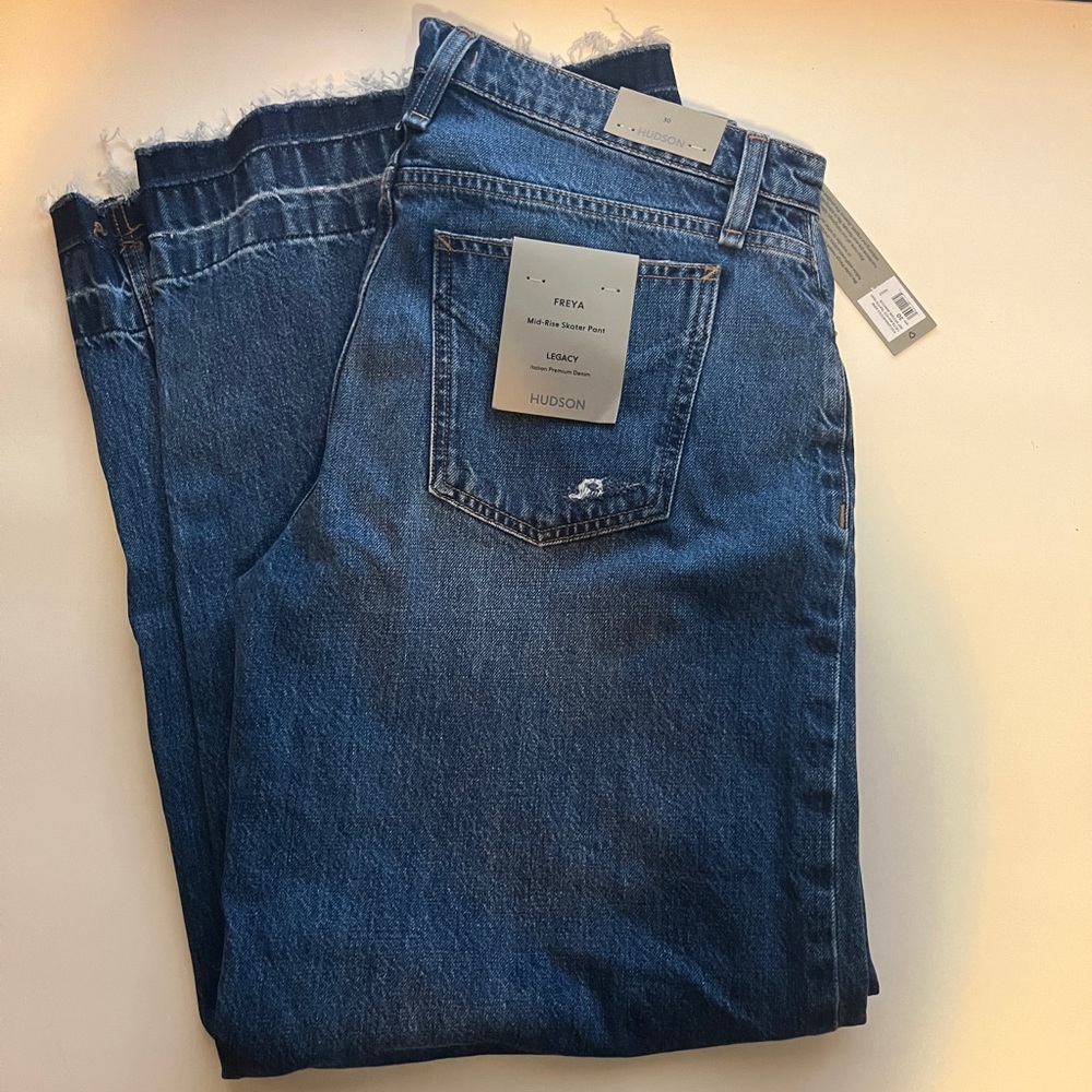 NWT Hudson Freya Mid-Rise Wide Leg Distressed Skater Jeans Sz 30 - Picture 11 of 16